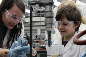 2 - children excited science fingerprint forensics